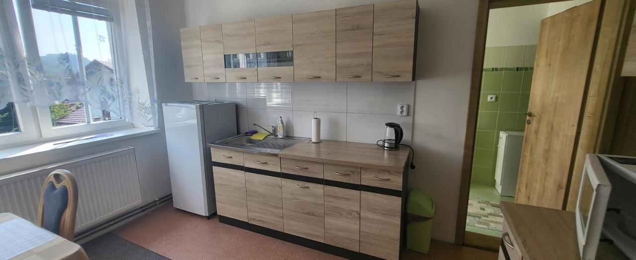 Apartman Dany Hanusovice Luaran gambar