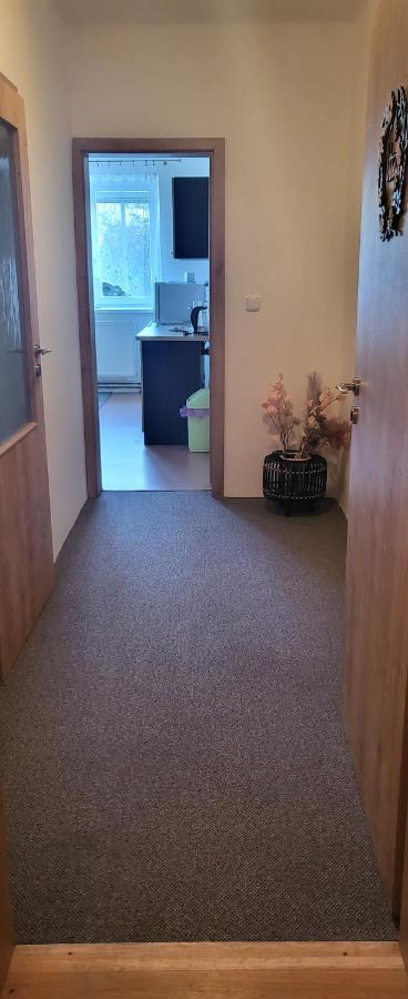 Apartman Dany Hanusovice Luaran gambar